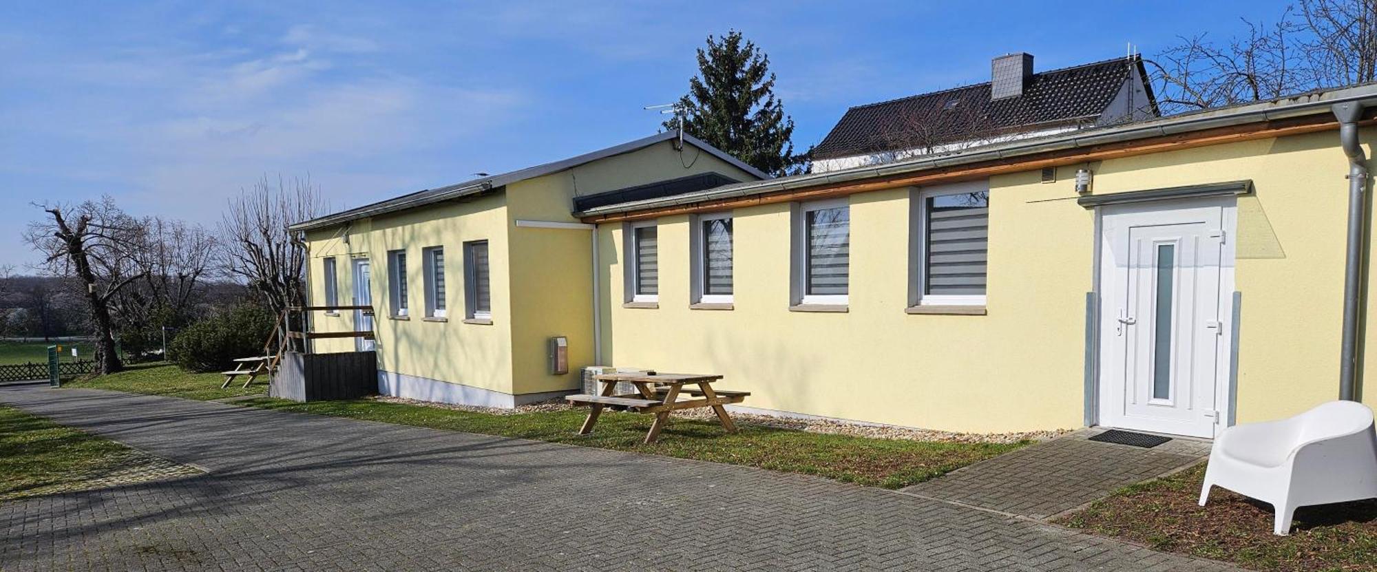 Gaestewohnung Heinrich Heine Schule Bad Dürrenberg Εξωτερικό φωτογραφία