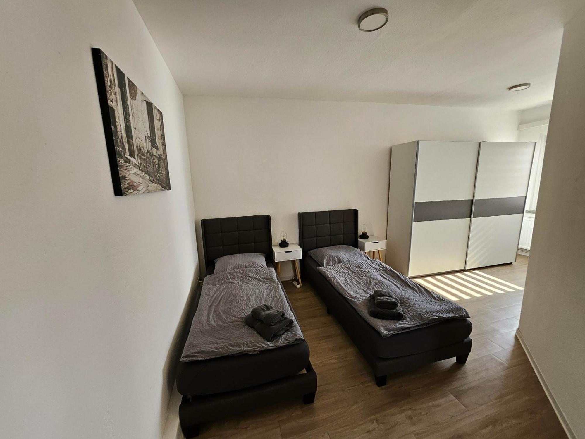 Gaestewohnung Heinrich Heine Schule Bad Dürrenberg Εξωτερικό φωτογραφία
