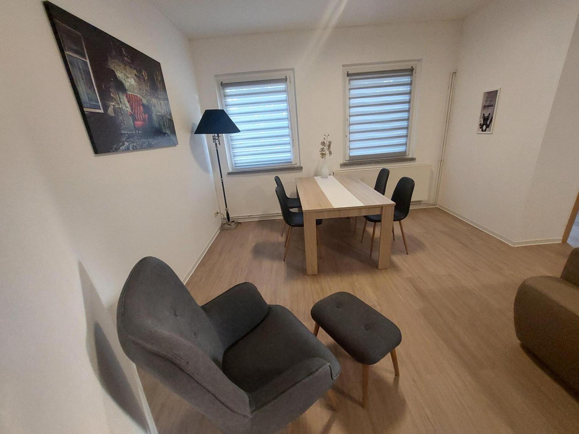 Gaestewohnung Heinrich Heine Schule Bad Dürrenberg Εξωτερικό φωτογραφία